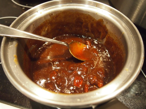 Tamarind-molasses marinade